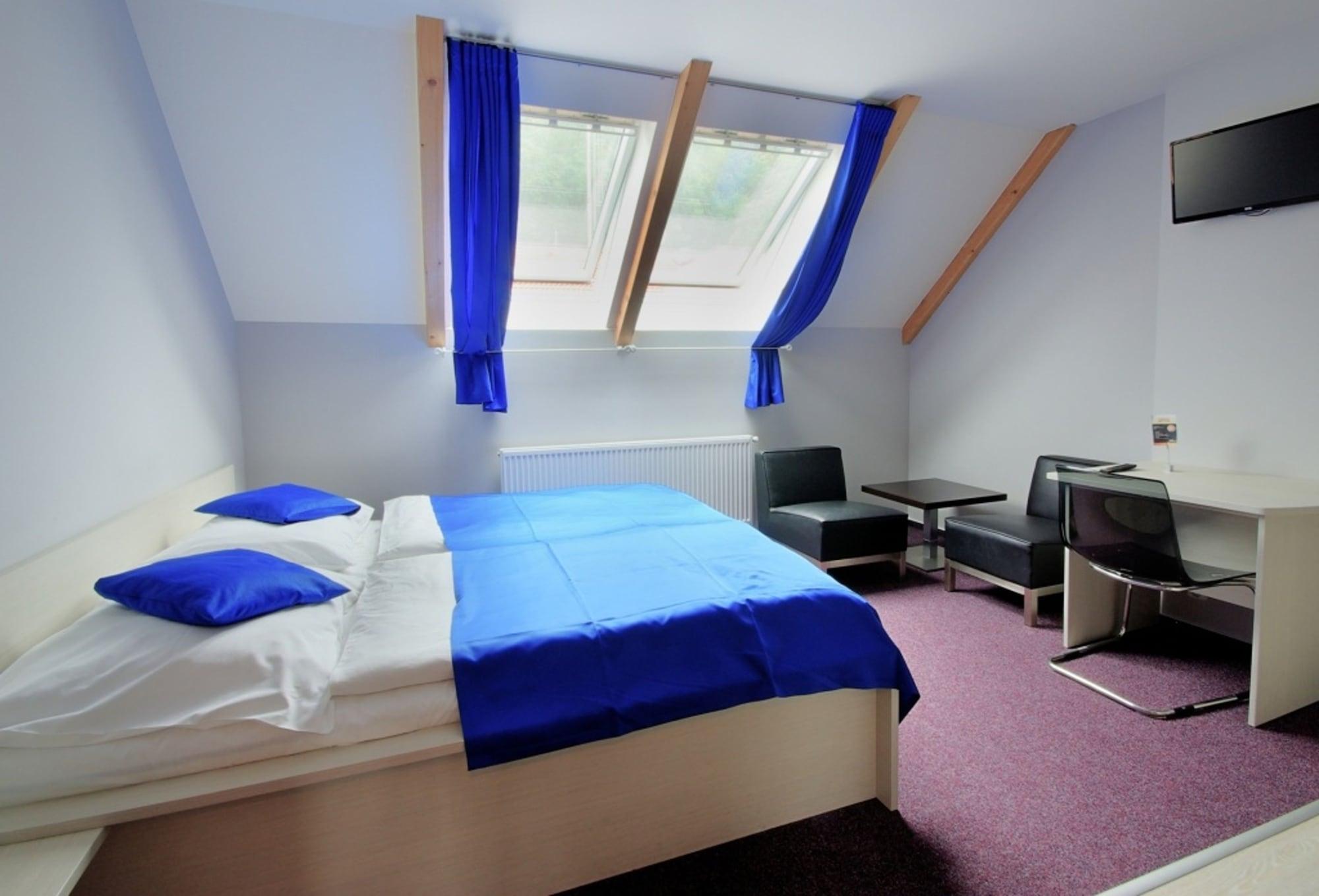 Adeba Hotel Praag Buitenkant foto