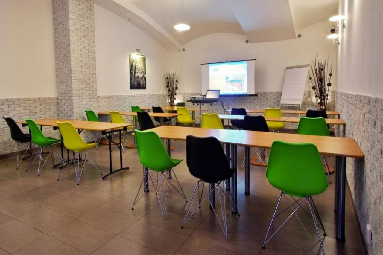 Adeba Hotel Praag Buitenkant foto